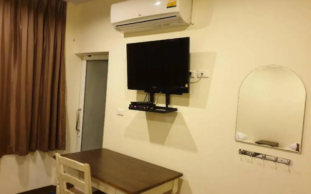Papermoon Guesthouse