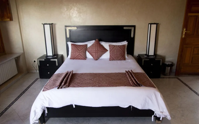 Abraj Bladi Resort