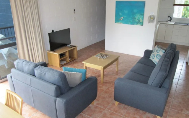 Island Palms Resort