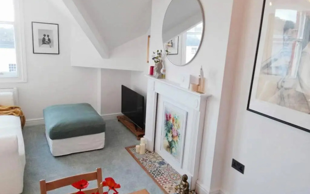 Cosy, elegant apartment in heart of Ludlow Town