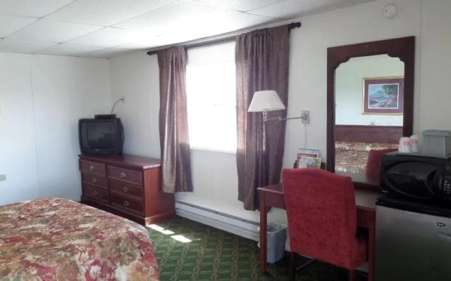 Red Carpet Inn and Suites Palmyra