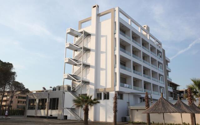 Hotel GRINT вид на фасад