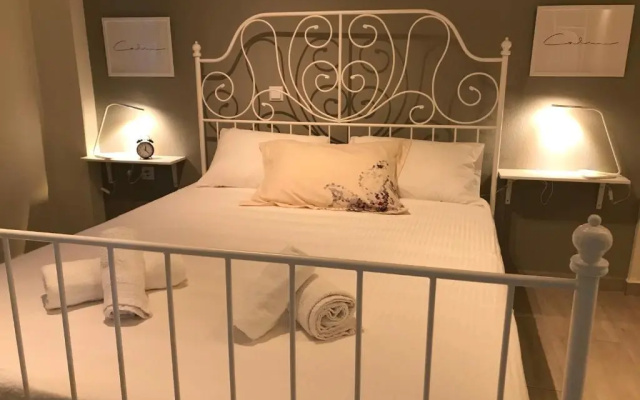 Ionian Stylish Apartment