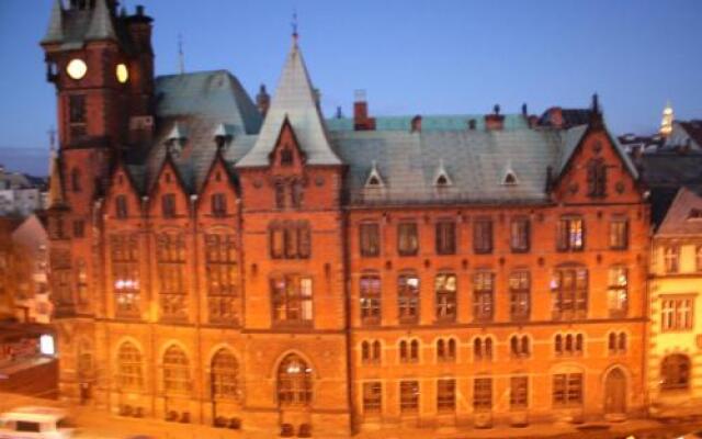 Отель Royal Hostel Польша, Вроцлав - отзывы, цены и фото номеров - забронировать отель Royal Hostel онлайн вид на фасад