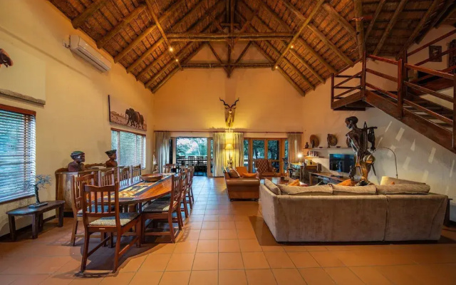 Bush Villa at Kruger Park Entrance