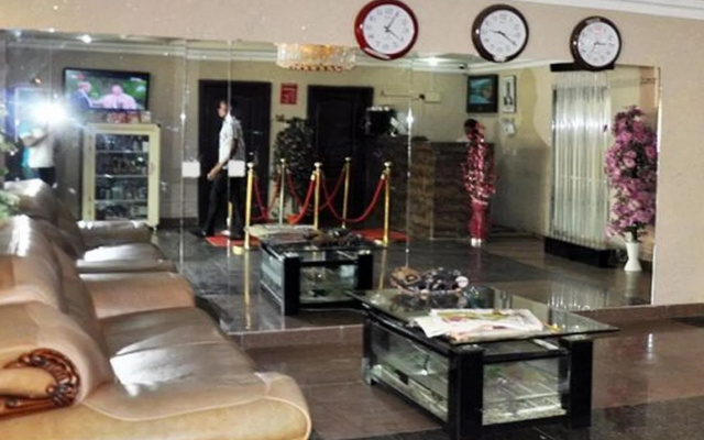 Keviz Hotel