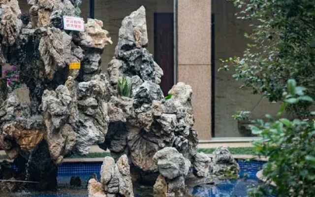 Wenhe Hotel