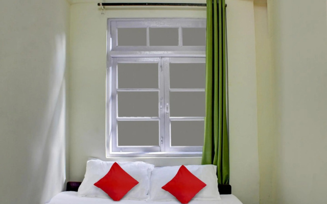 OYO 80513 Hotel Rose Garden