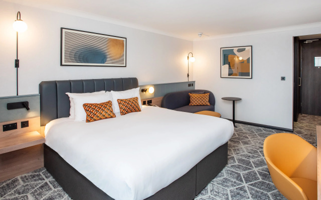 Crowne Plaza Birmingham City Centre by IHG