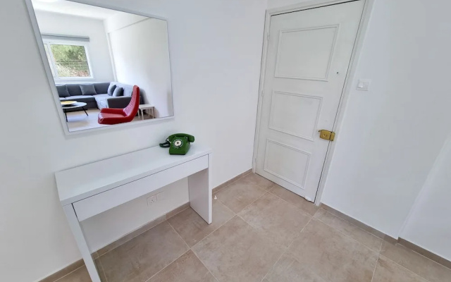 Green Land Apartment