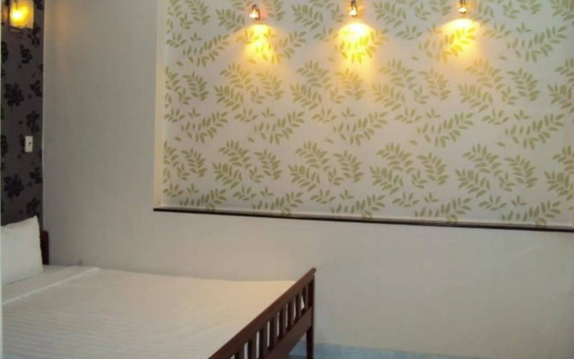 Huong Trinh Hotel