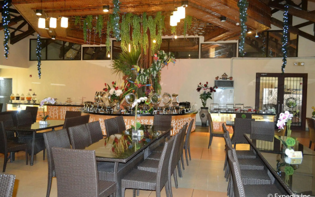 Phela Grande Residences