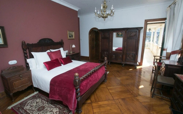 Casa Lois
