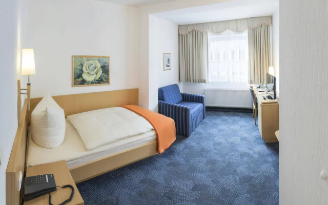 Hansa Hotel