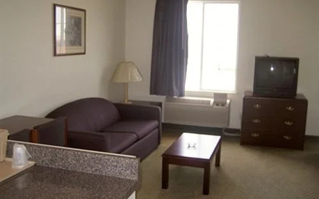 Delux Inn Express and Suites