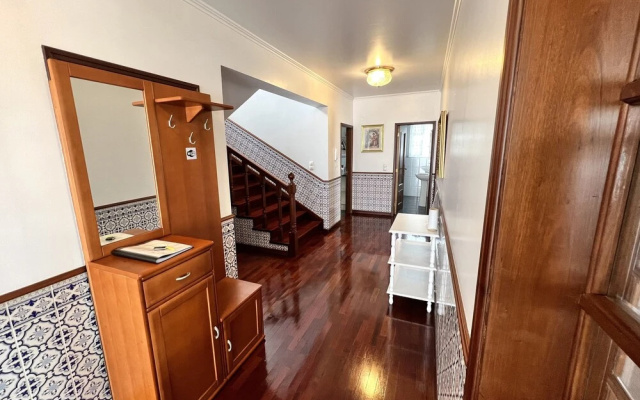 Classic Tranquil Madeiran 4-bedroom Villa Funchal