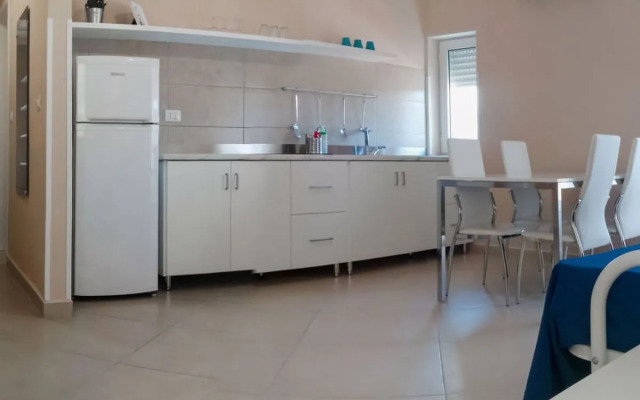 House Laura Ascea Marina 40042