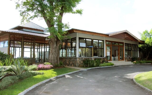 Anelia Resort & Spa in Flic-en-Flac, Mauritius from 197$, photos, reviews - zenhotels.com hotel front