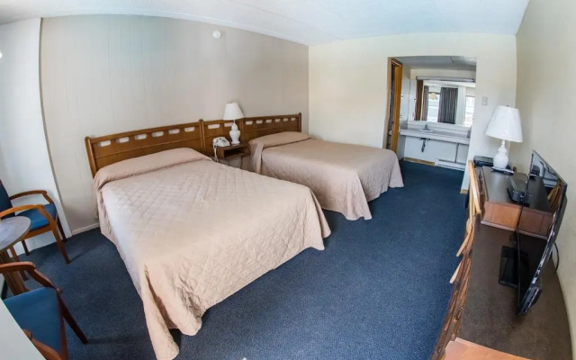 Windjammer Motor Inn