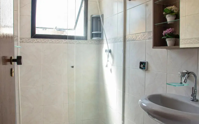 Apartamento Pet Friendly c Garagem a 400m da Praia