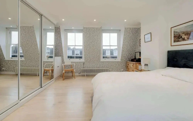 3 bed Home in Battersea With Garden