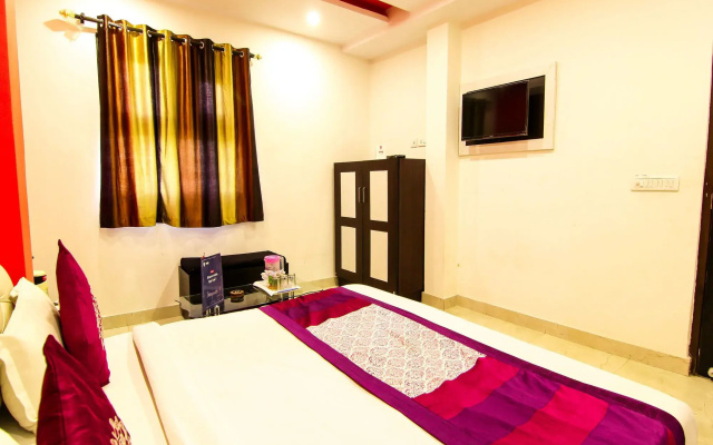 Oyo Flagship Bridge View Hotel