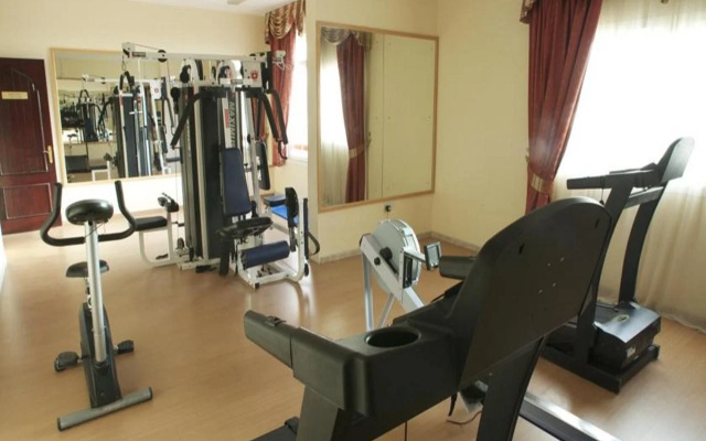 Safeer Hotel Suites - Aparthotel