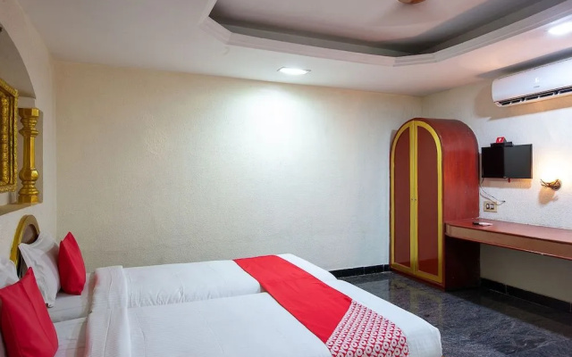 OYO 24963 Hotel Sudha Inn