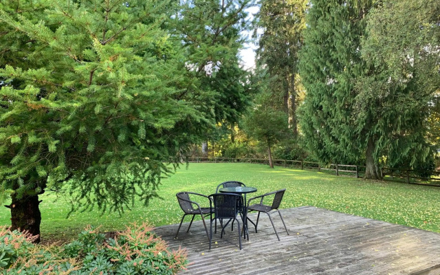 Creity Hall Chalet