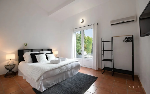 Villa B