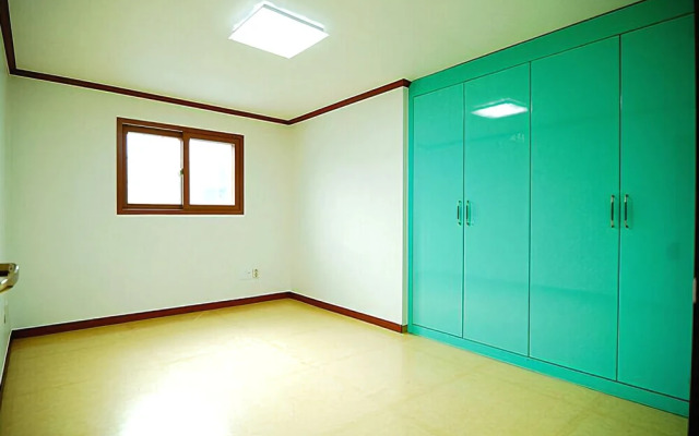 Pocheon Pine Hill Pension