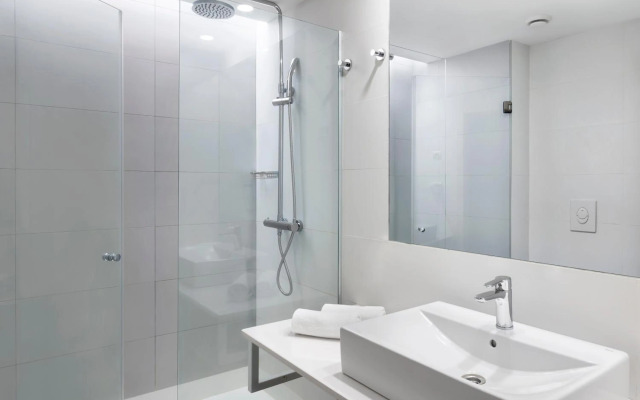B&B Hotel Donostia San Sebastián Aeropuerto