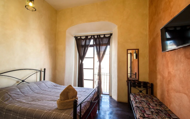 Moctezuma Luxury Boutique Hotel B&B