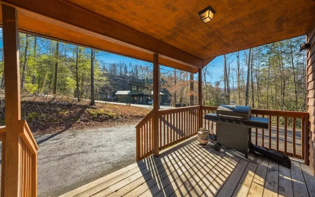 Divine Escape - Two Bedroom Chalet