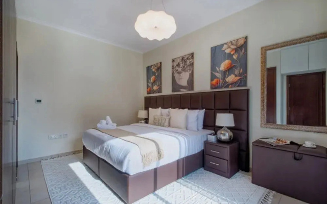 GLOBALSTAY The Residences Tower 8