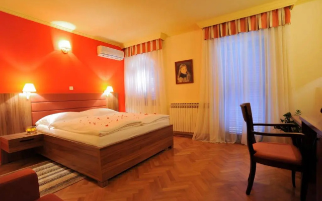 Hotel Marinko