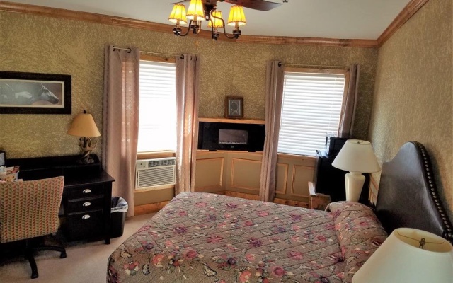 Travelier Motel