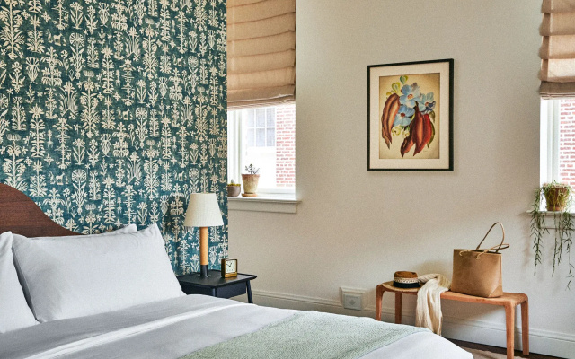The Pinch Hotel