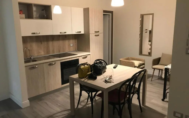 Poloni Apartment