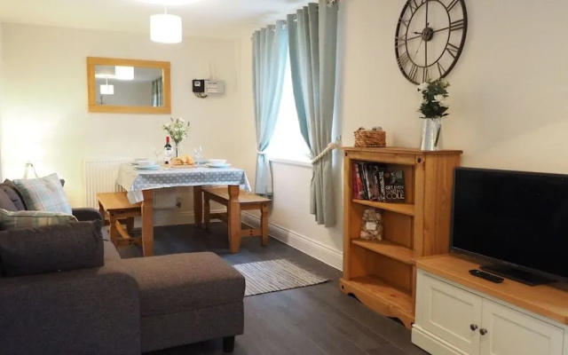 Hideaway Cottage