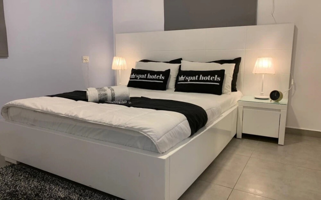 Spat Apartments