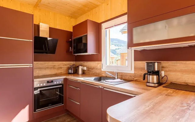 Tasteful Chalet Near ski Slope