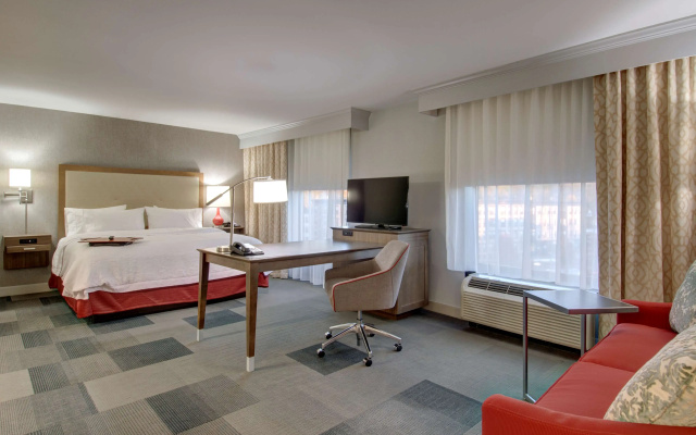 Hampton Inn & Suites Springfield/Downtown
