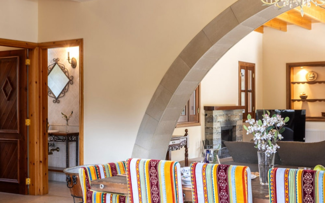 Troodos Mature Pine Chalet