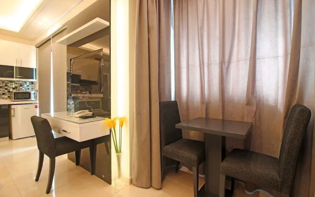 Palm Ville Suites