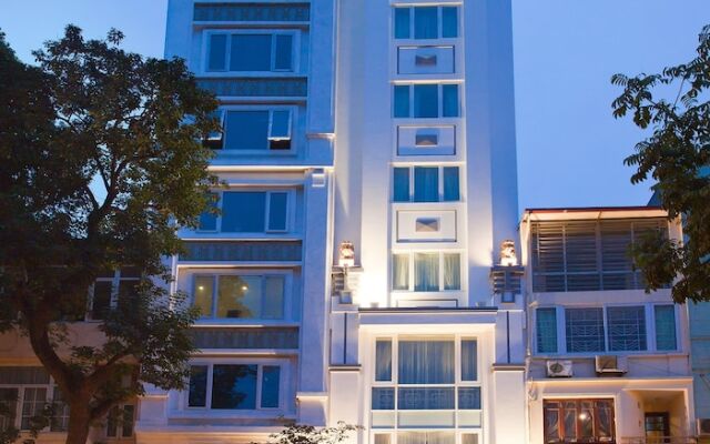 Demantoid Hotel вид на фасад