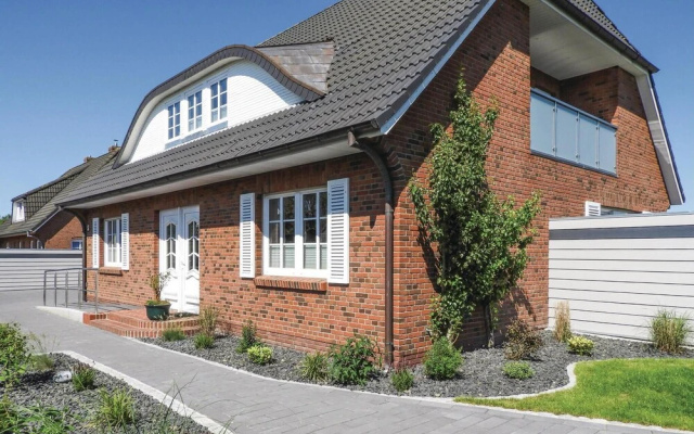 Beautiful Home in Dagebüll With 4 Bedrooms, Sauna and Wifi