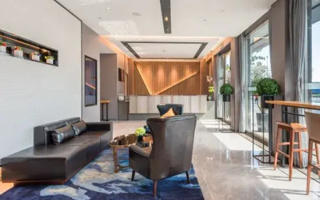 Guangzhou Pazhou Exhibition Center Chisha Subway Station Homeinn Selected Hotel
