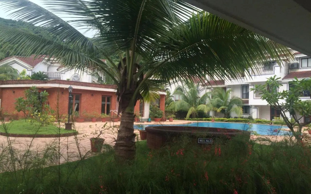 Pool Facing Apartment