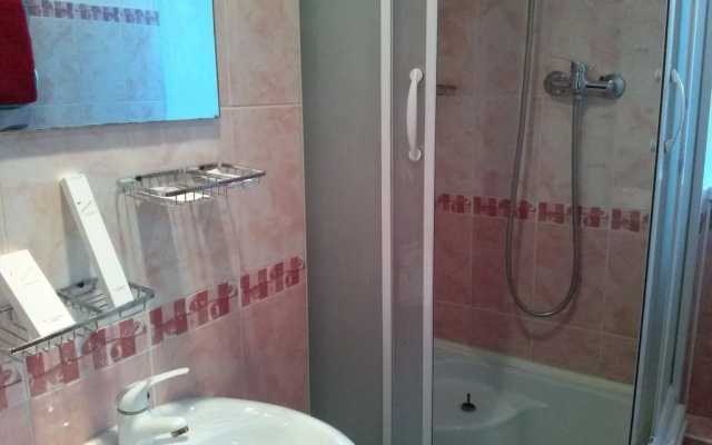 Отель Горняк
